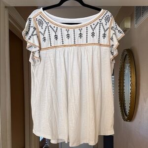 Lane Bryant White Blouse with Navy and Gold Embroidery